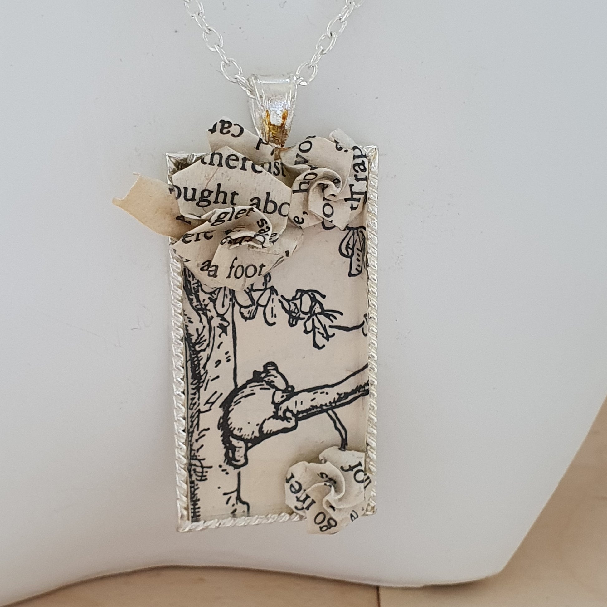 Winnie the Pooh pendant image 2